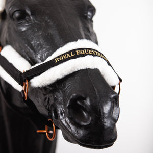 Royal Equestrian Fur Halter Black Gold Full - Royal Equestrian