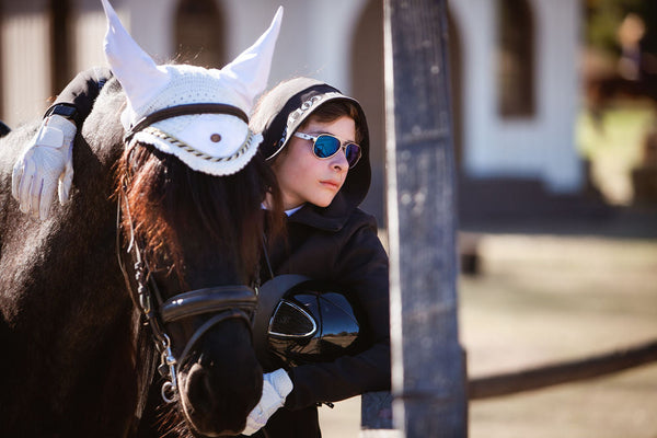 Royal Equestrian Premium Ear Bonnet White Gold Full - Royal Equestrian