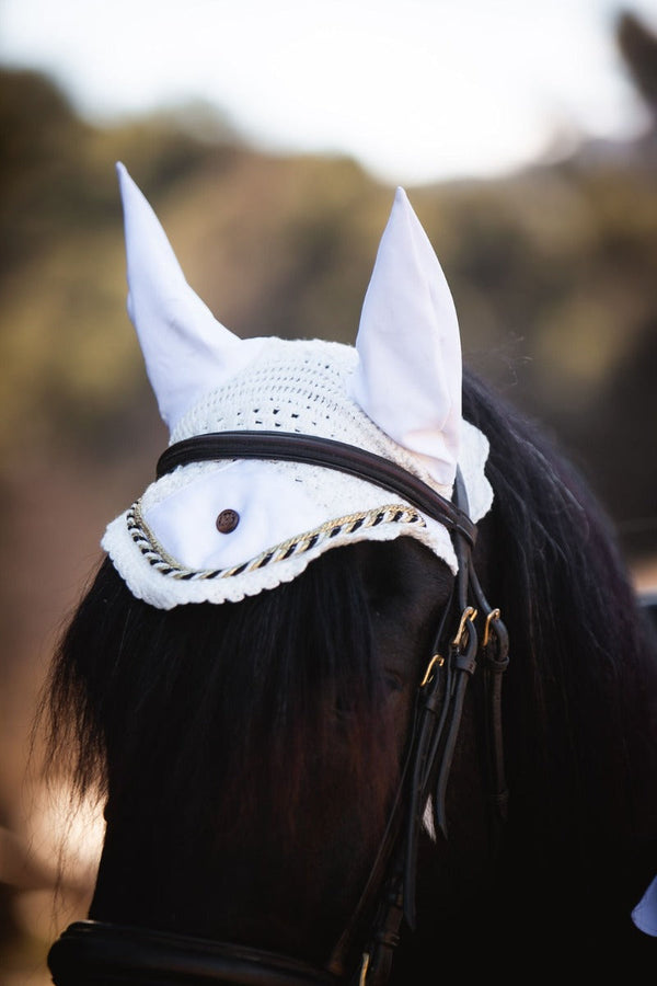 Royal Equestrian Premium Ear Bonnet White Gold Full - Royal Equestrian