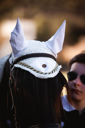 Royal Equestrian Premium Ear Bonnet White Gold Full - Royal Equestrian