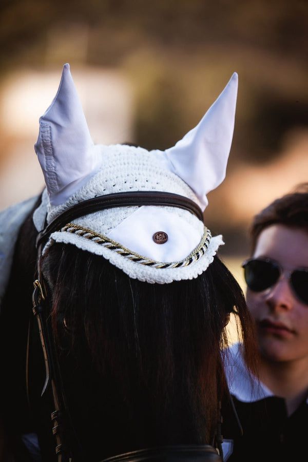 Royal Equestrian Premium Ear Bonnet White Gold Full - Royal Equestrian